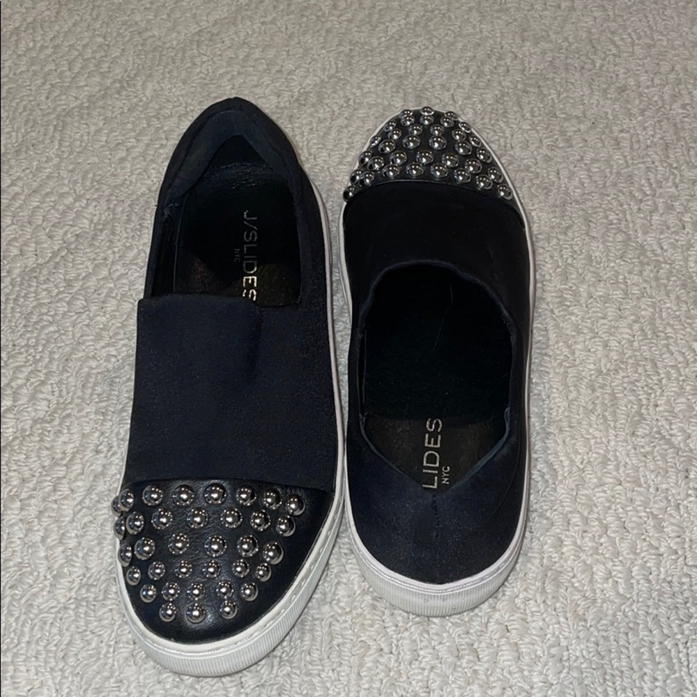 J/Slides with Studs